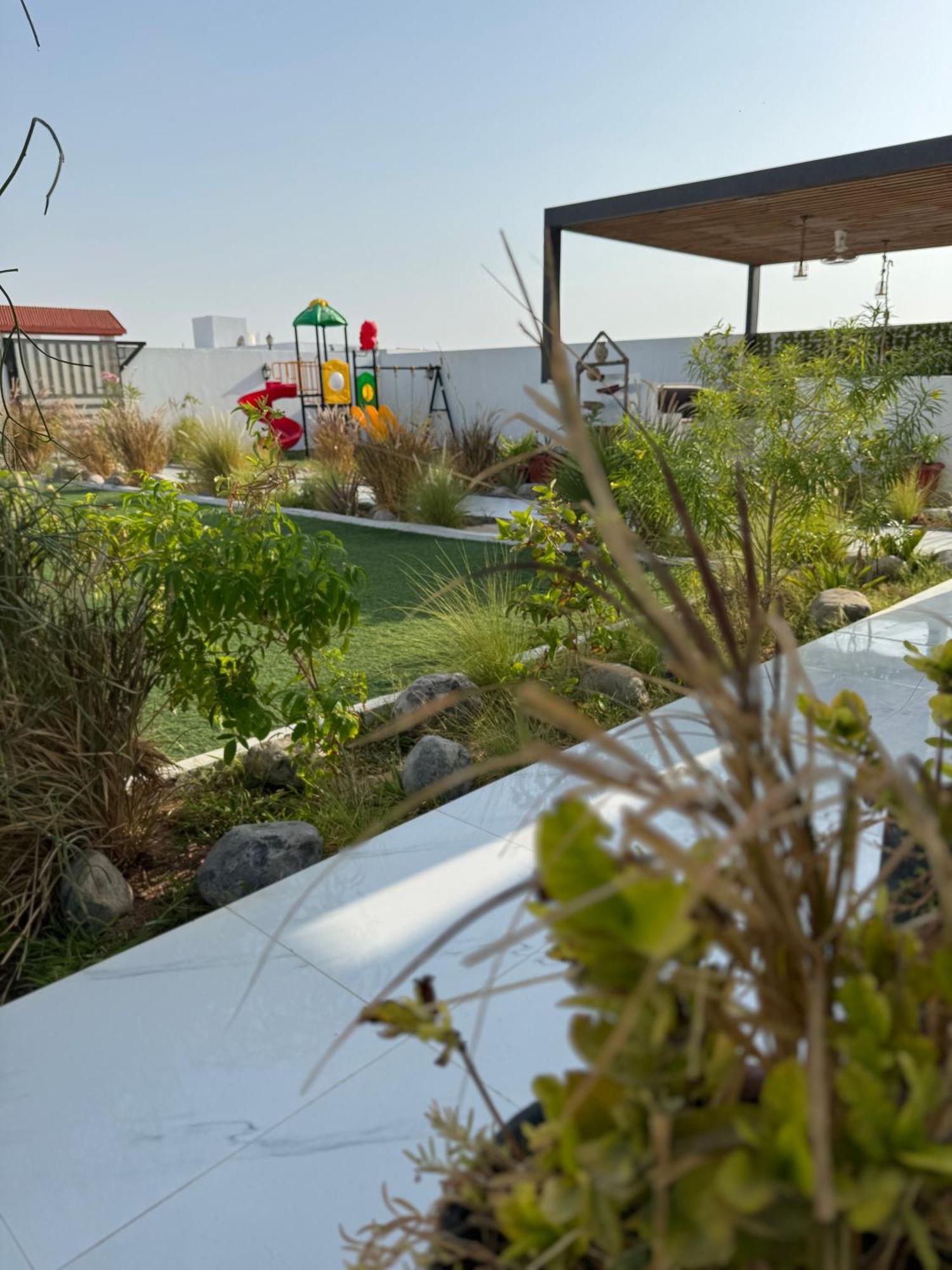 Guest Houses Oysters Ras al Hadd Exterior photo